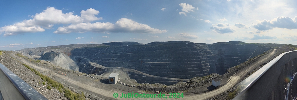 Vergrößern 20240617_171822_PANO.jpg